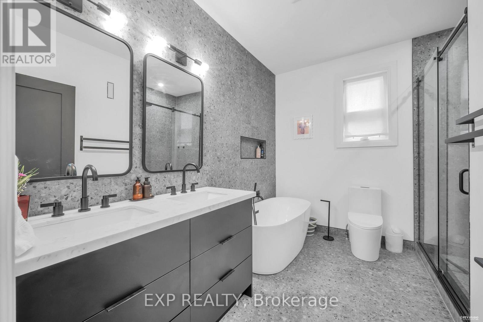 19 Burcher Road Property Photo 45