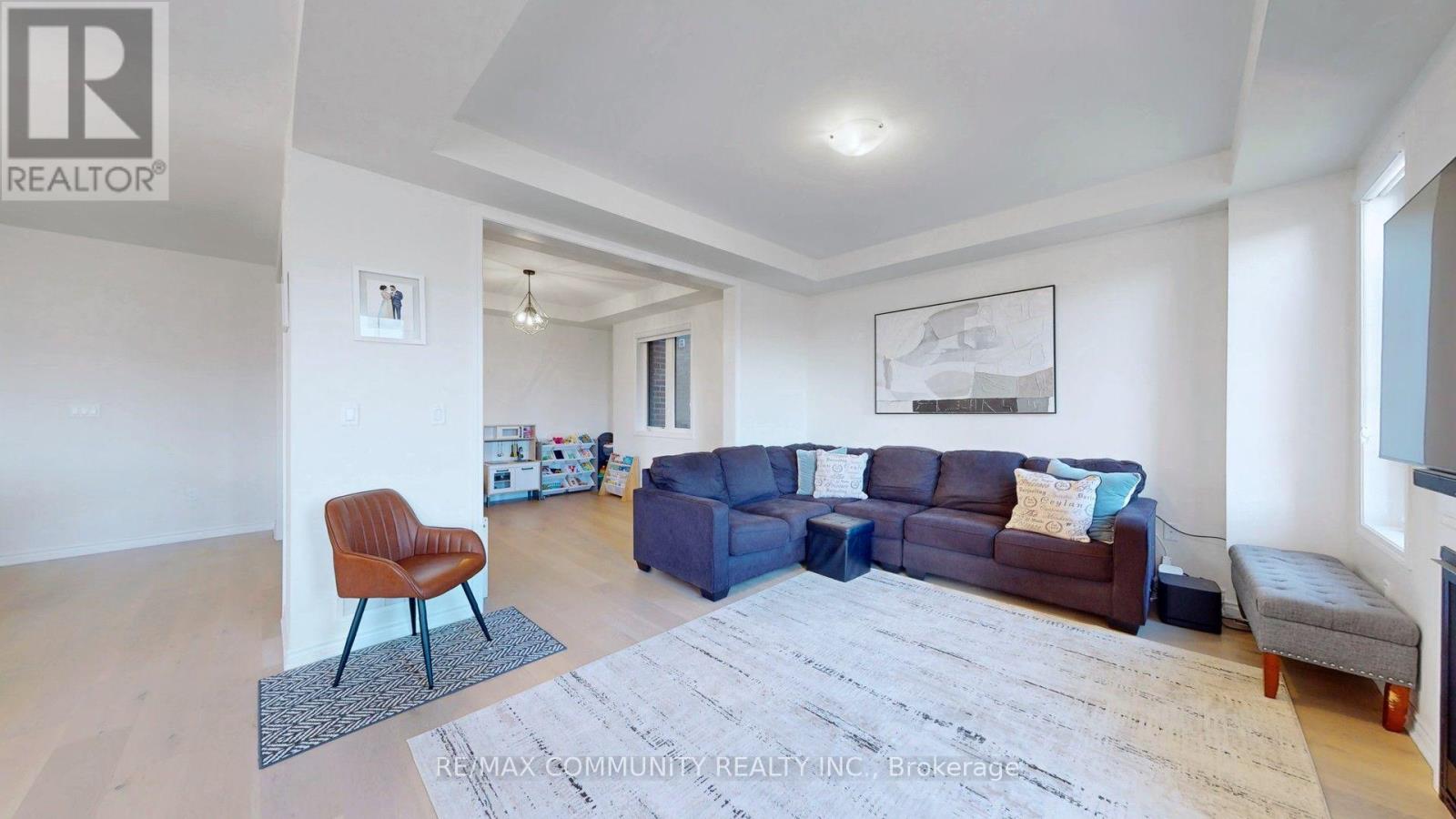 3279 Turnstone Boulevard Property Photo 5