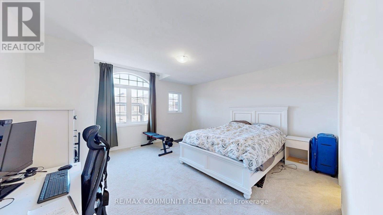 3279 Turnstone Boulevard Property Photo 29