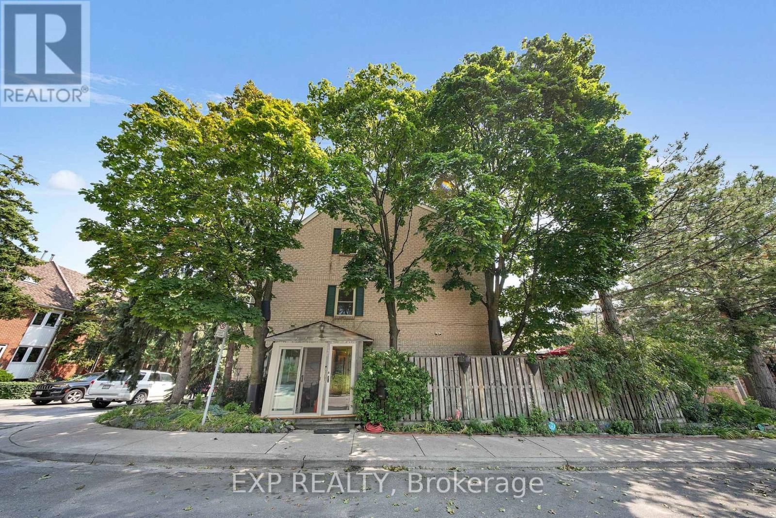 1 Quarry Court Property Photo 2