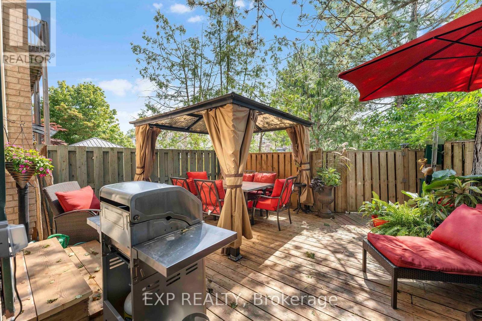 1 Quarry Court Property Photo 33