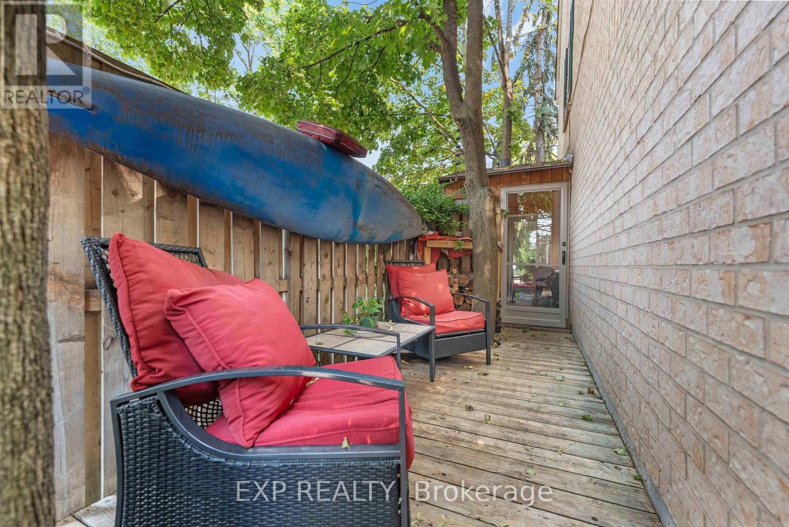 1 Quarry Court Property Photo 36