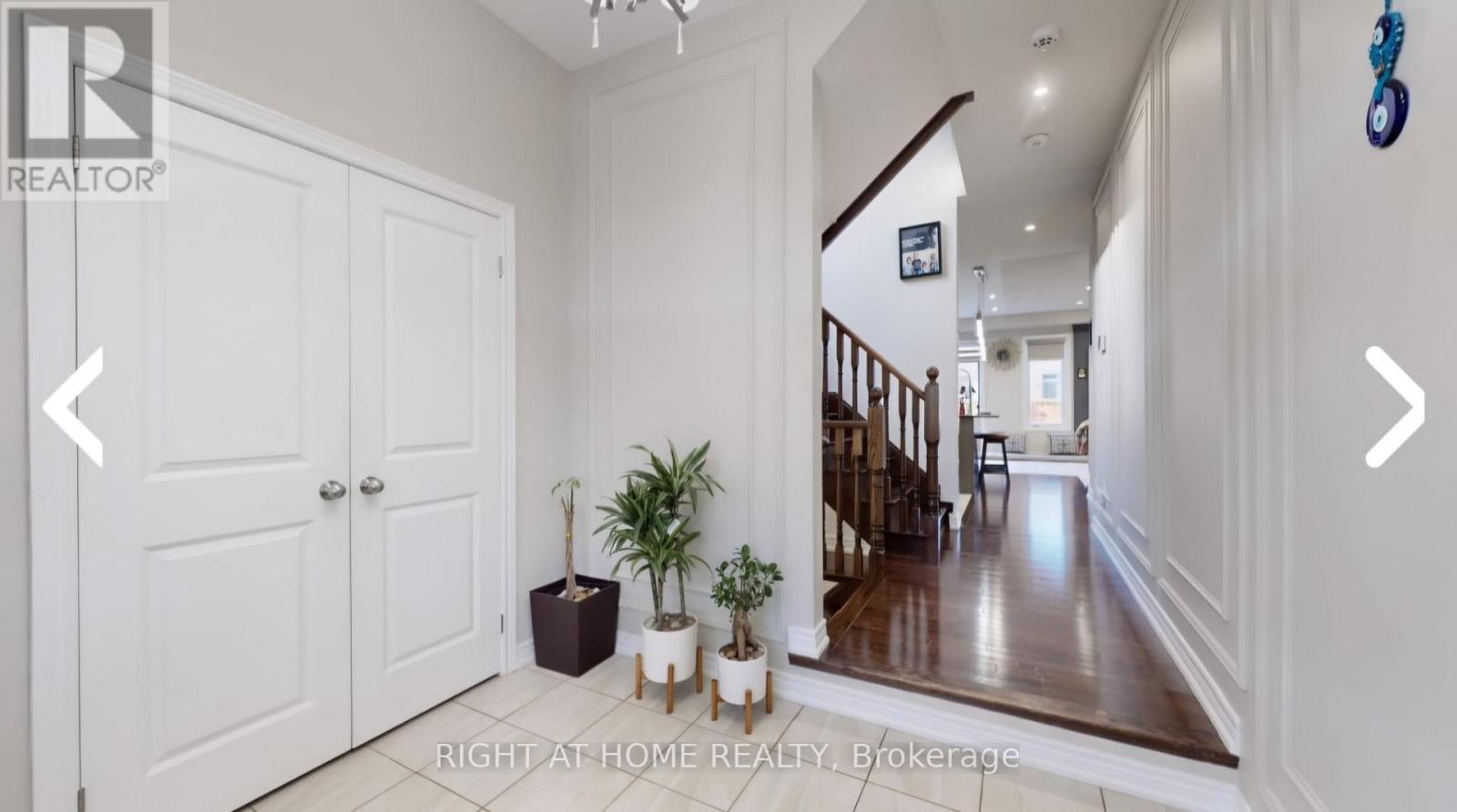 14 Ogston Crescent Property Photo 2