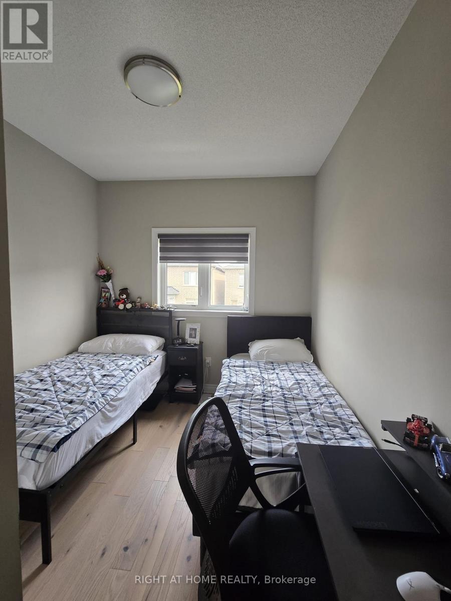 14 Ogston Crescent Property Photo 15