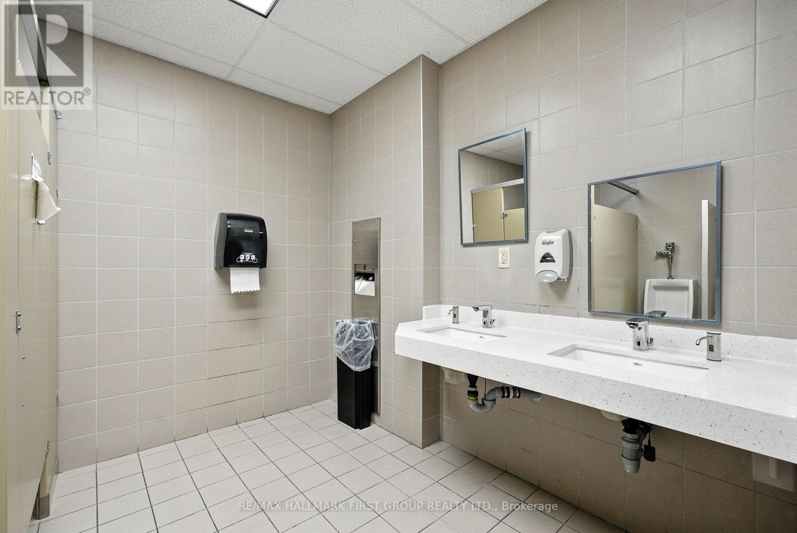 7th Floor - 230 Westney Road S Property Photo 20