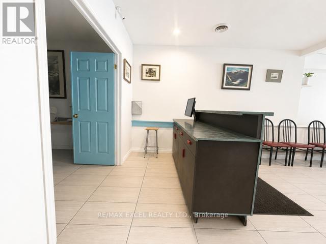 20 King Street E Property Photo 6