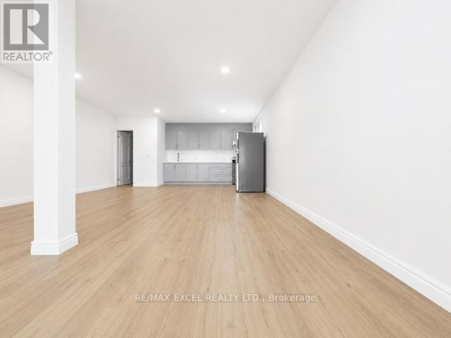 20 King Street E Property Photo 14