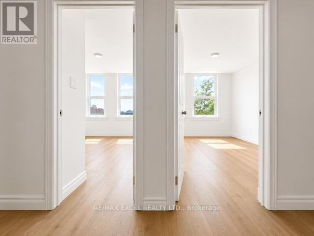 20 King Street E Property Photo 17
