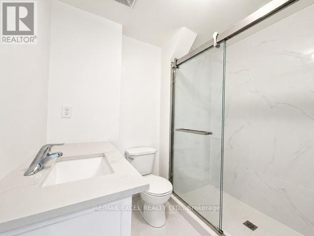 20 King Street E Property Photo 18
