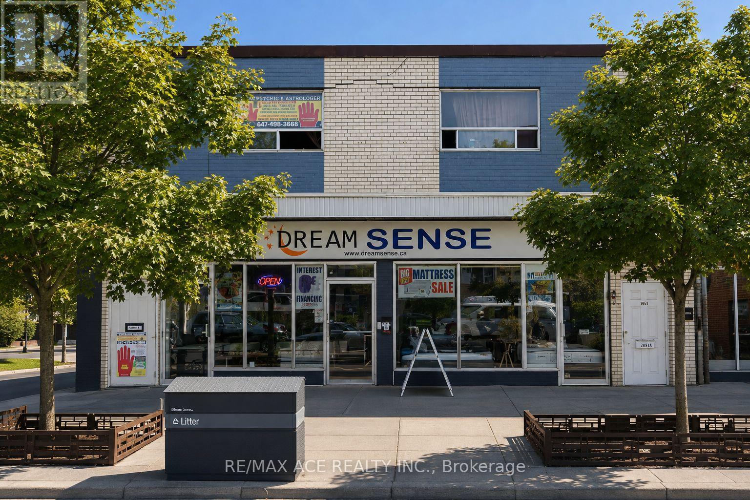 2893 DANFORTH AVENUE E Property Photo 1