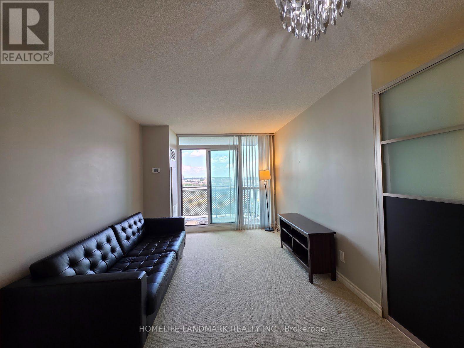 1006 - 88 Grangeway Avenue Property Photo 4