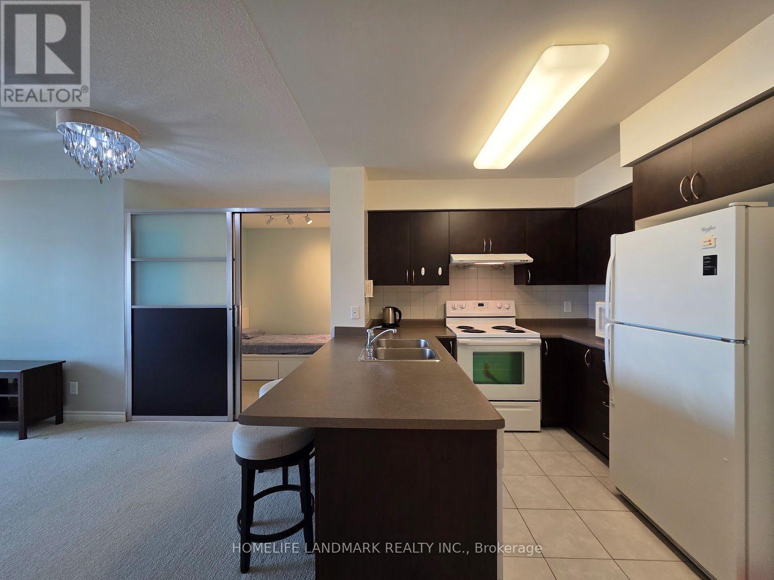 1006 - 88 Grangeway Avenue Property Photo 6