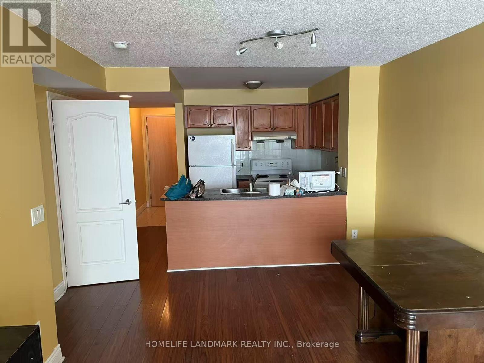 908 - 60 Brian Harrison Way Property Photo 2