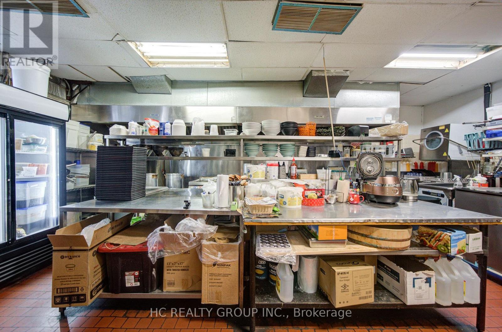 107 Brock Street S Property Photo 25