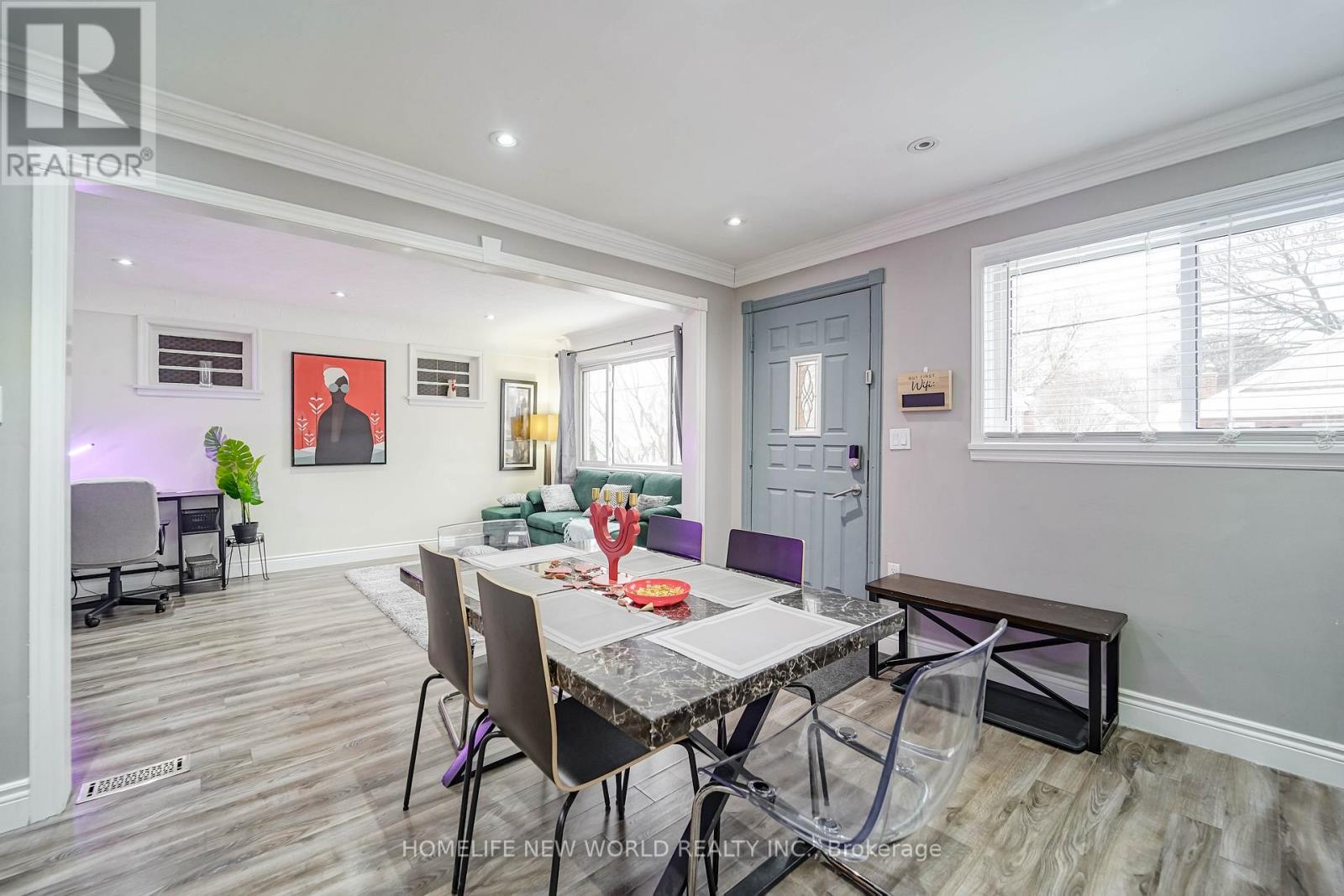 137 Banting Avenue Property Photo 13