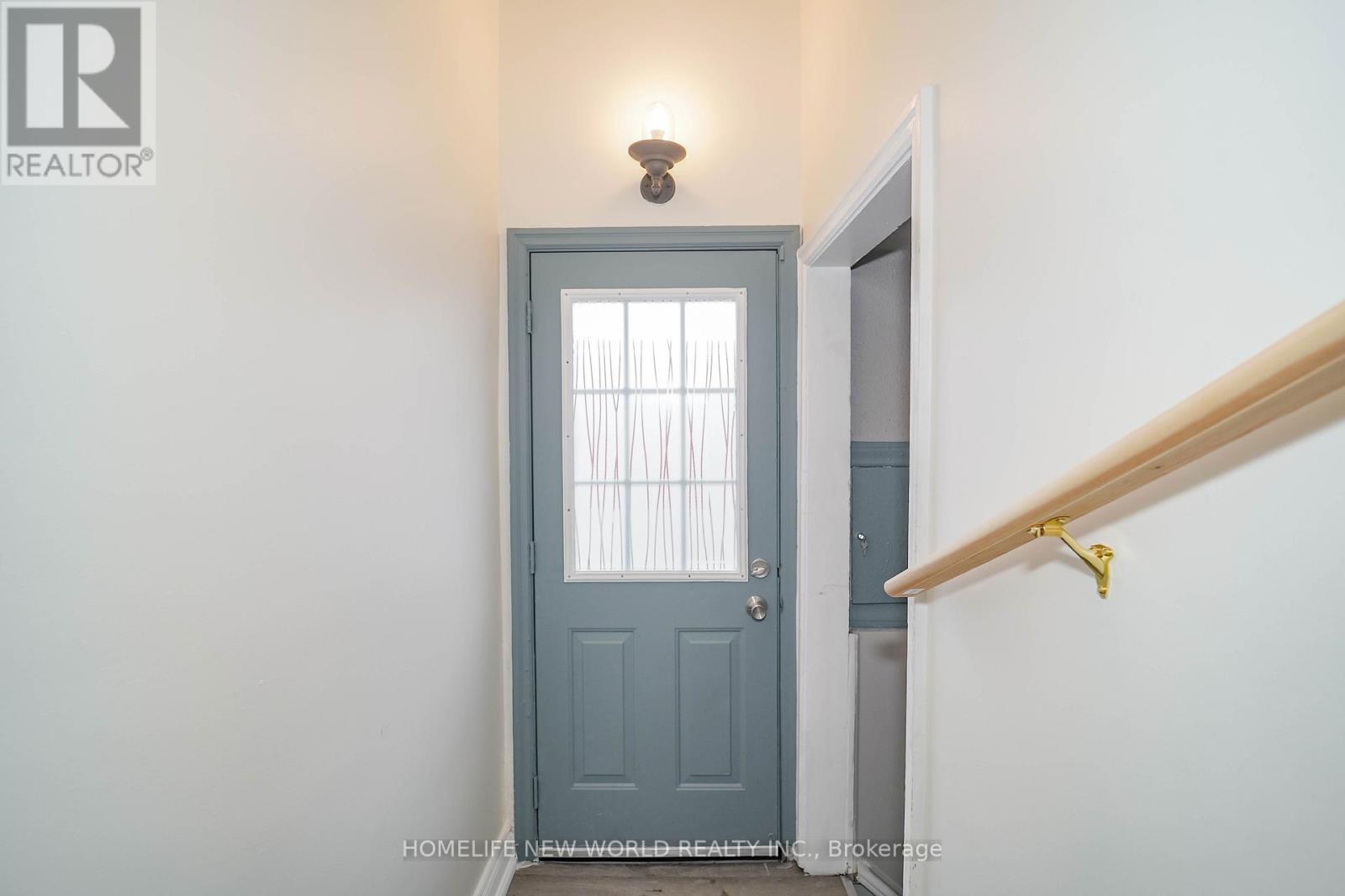 137 Banting Avenue Property Photo 30
