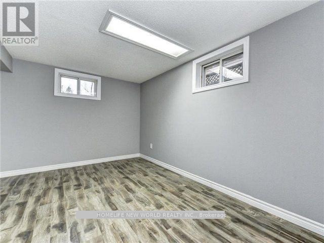 137 Banting Avenue Property Photo 33
