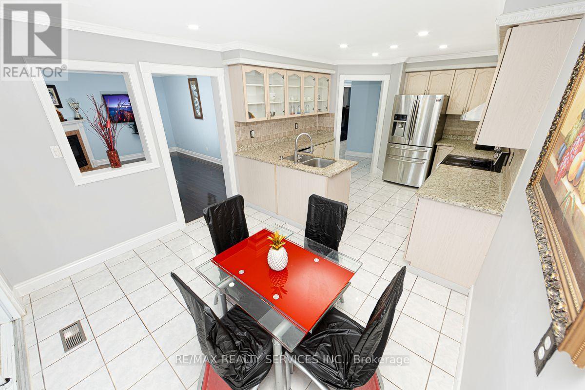 64 Strickland Drive Property Photo 15