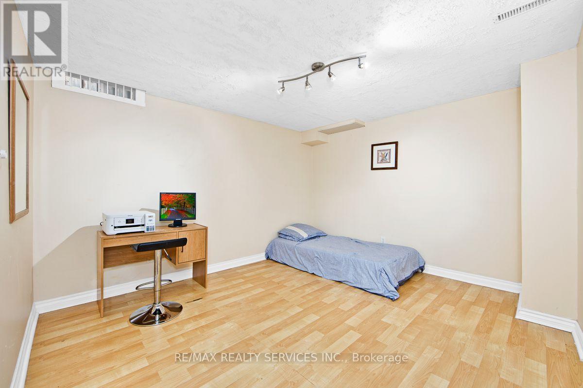64 Strickland Drive Property Photo 31