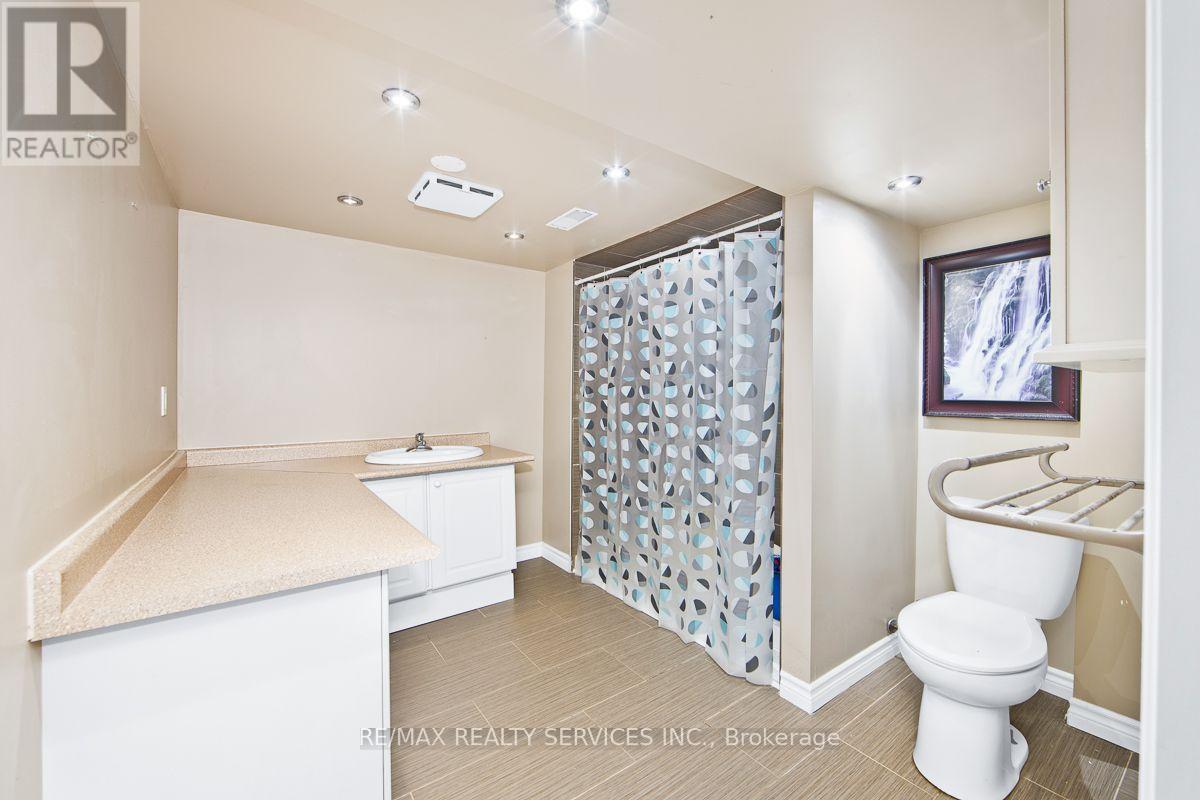 64 Strickland Drive Property Photo 32