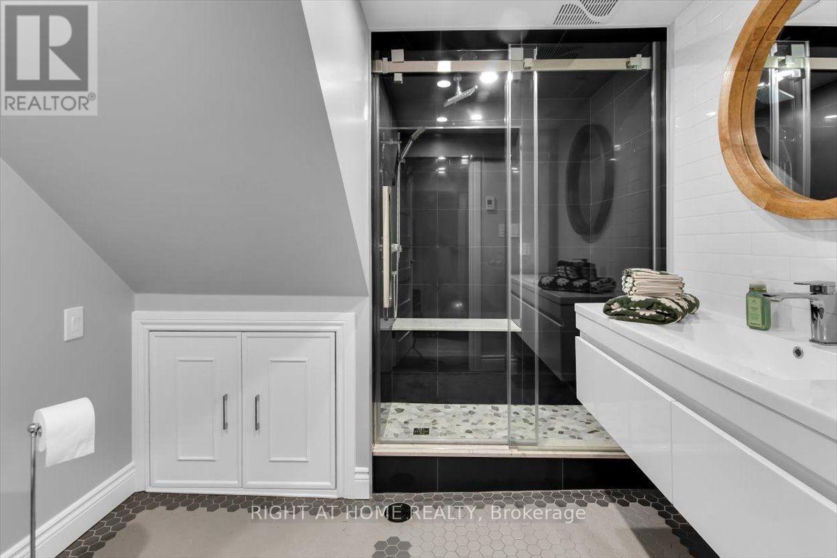 18 Bashford Road Property Photo 28
