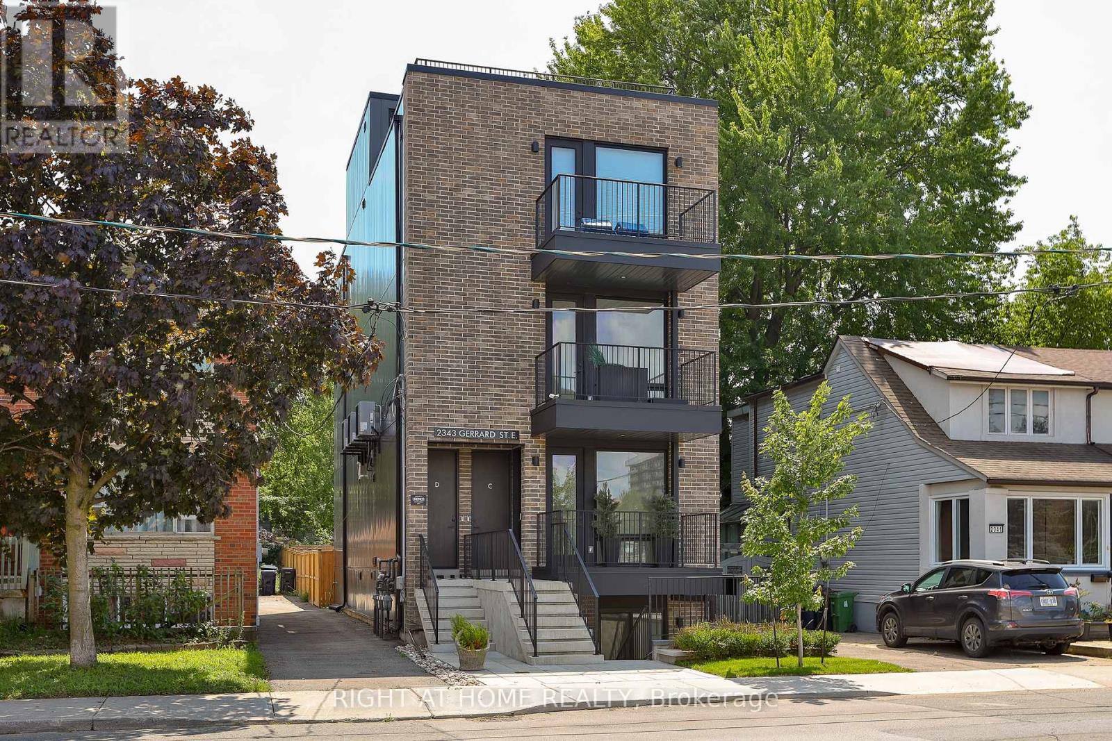 GROUND FLOOR - 2343 GERRARD STREET E