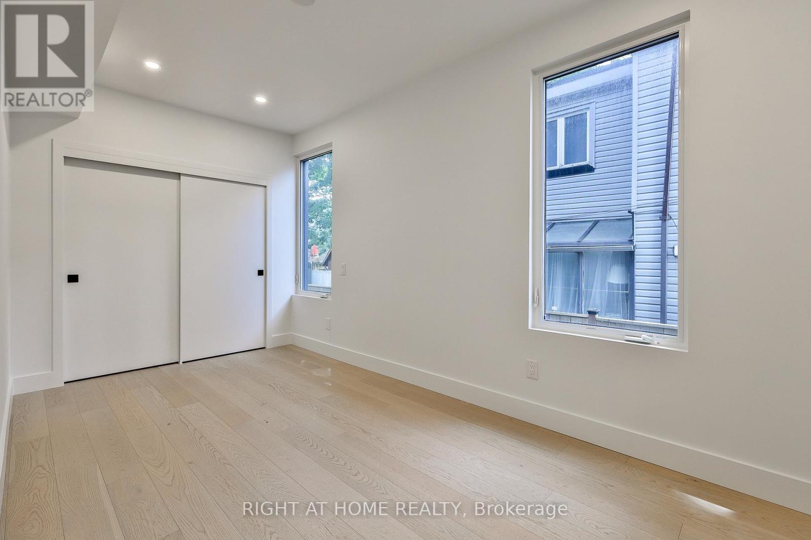 Ground Floor - 2343 Gerrard Street E Property Photo 20
