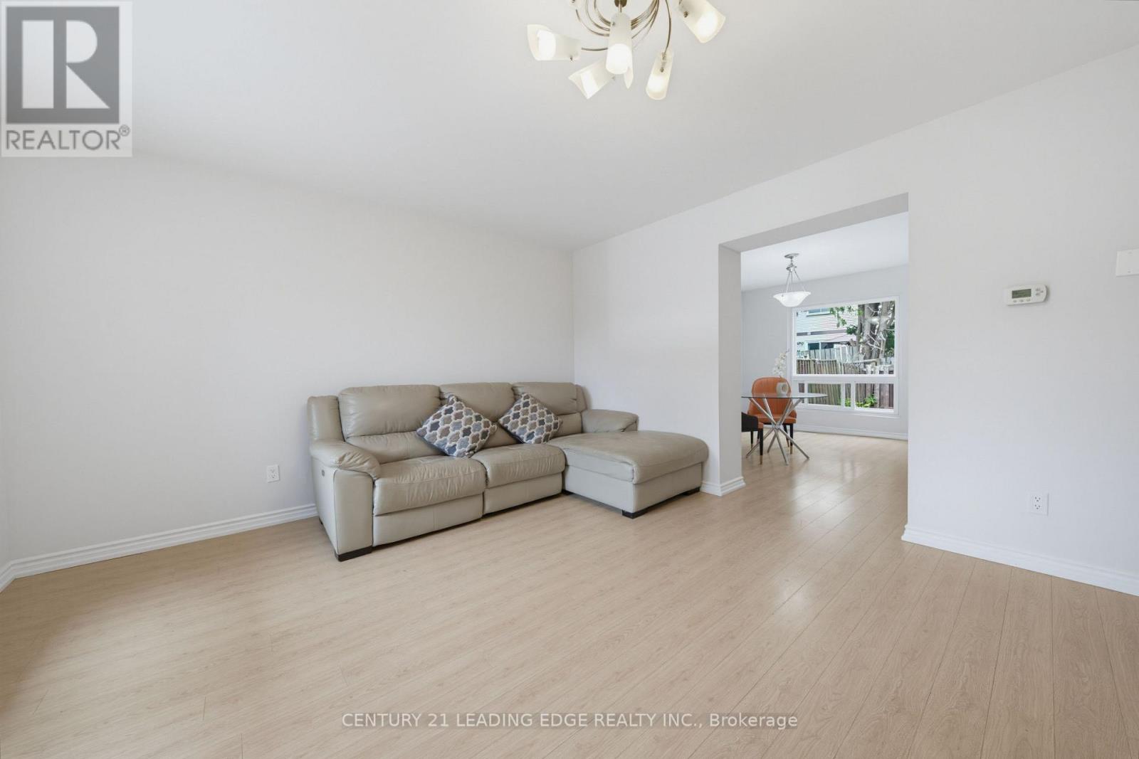 109 Phalen Crescent Property Photo 7