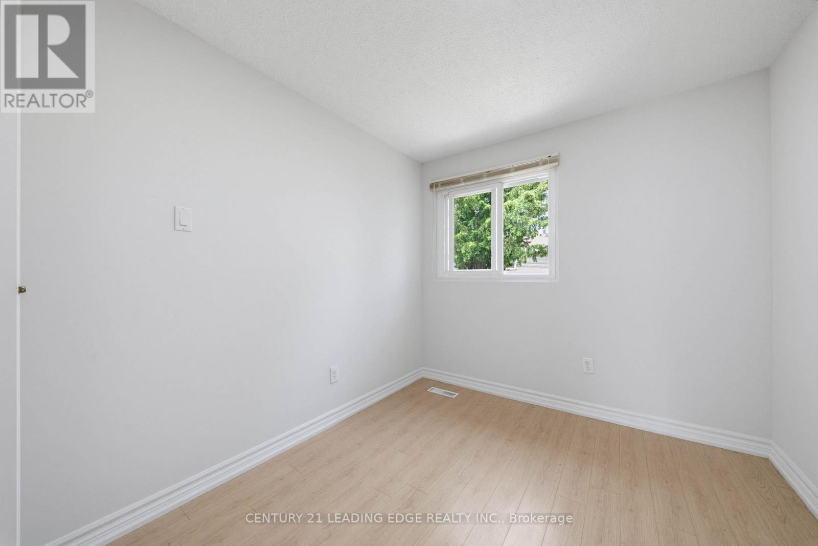 109 Phalen Crescent Property Photo 23