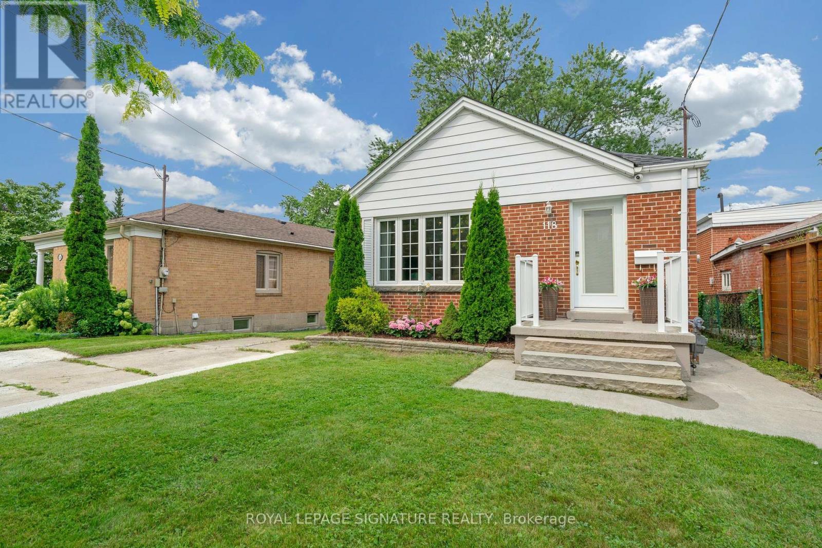118 REXLEIGH DRIVE