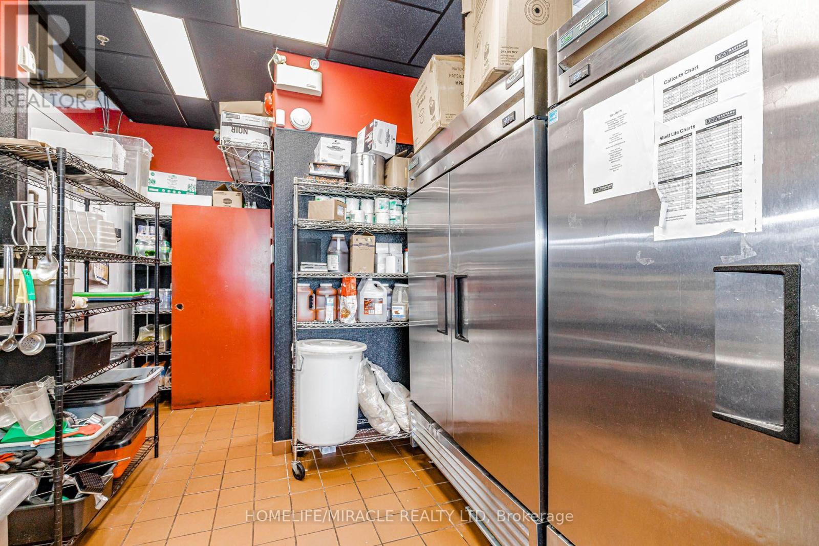 5095 Sheppard Avenue E Property Photo 25