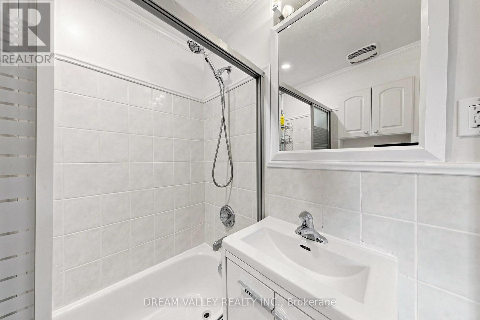 47 Laurel Avenue Property Photo 17