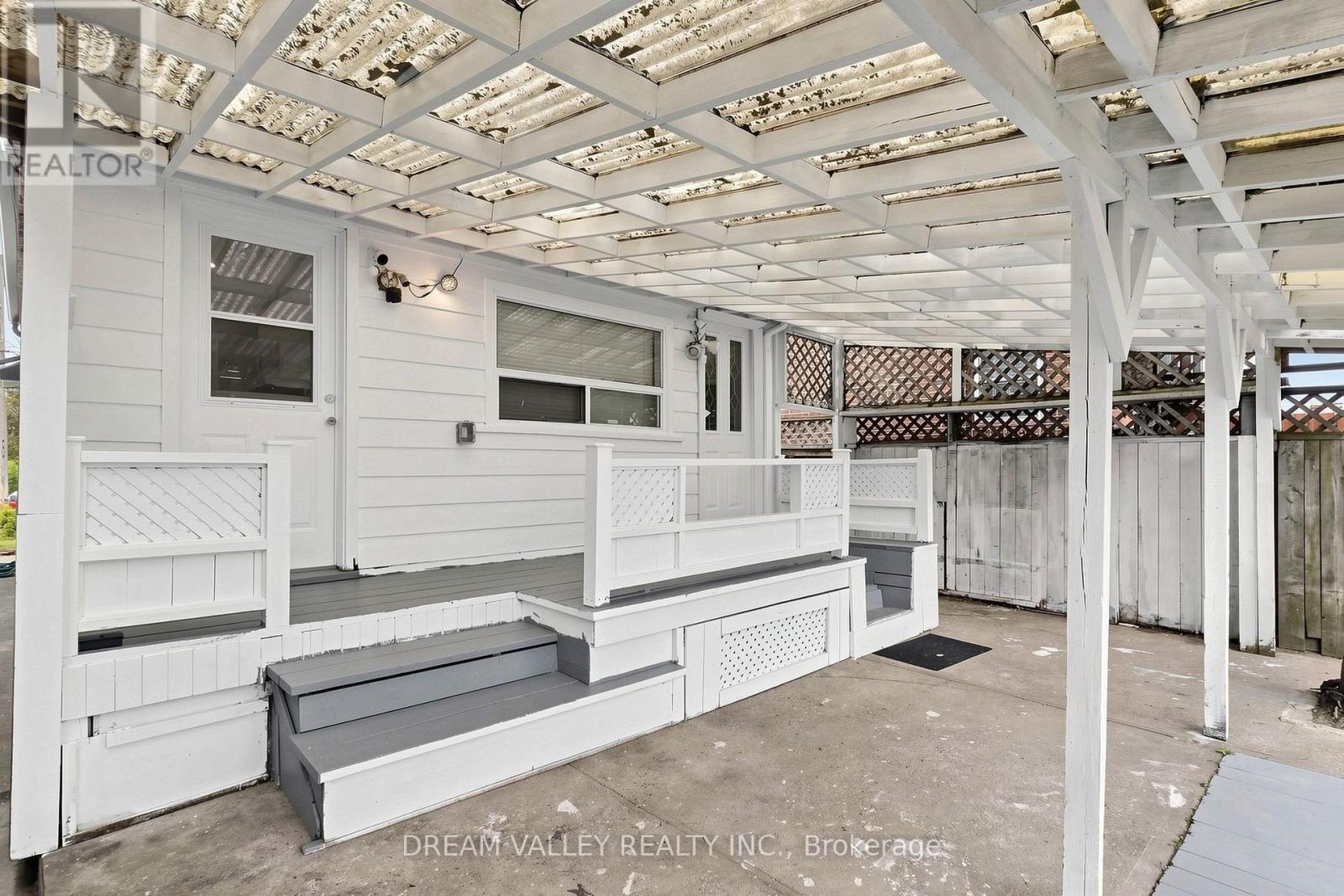 47 Laurel Avenue Property Photo 26