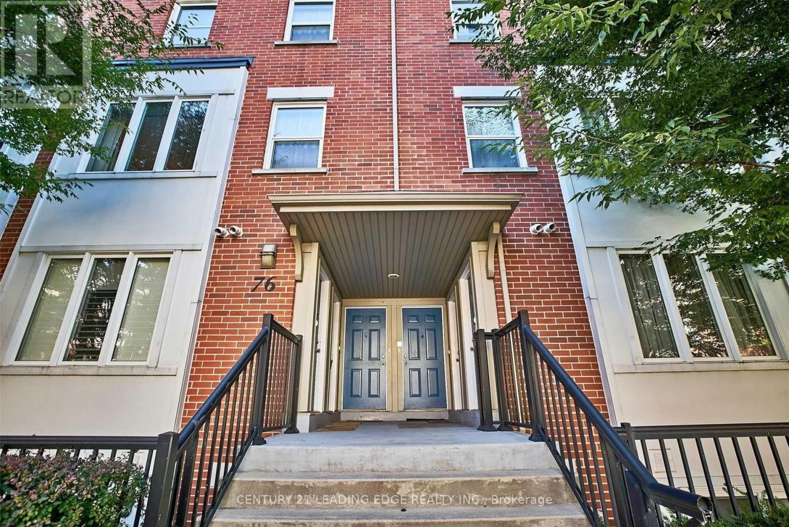 5 - 76 MUNRO STREET