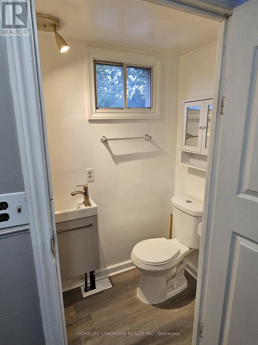 #3 - 23 Ritson Road S Property Photo 10