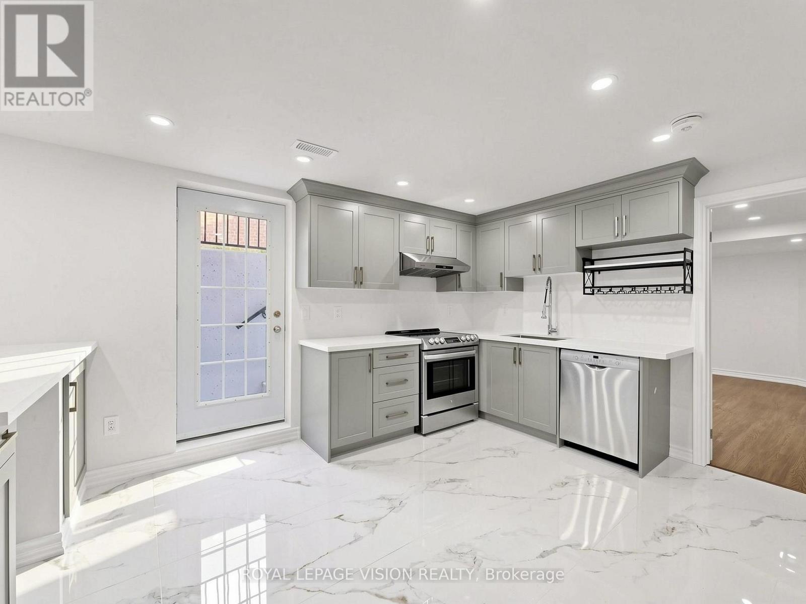43 Mac Carl Crescent Property Photo 30