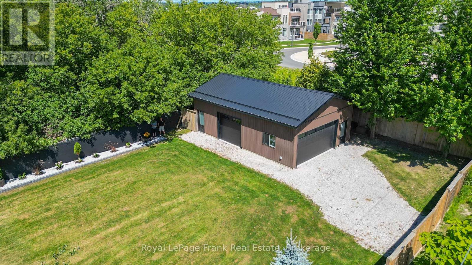 86 East Beach Road Property Photo 6