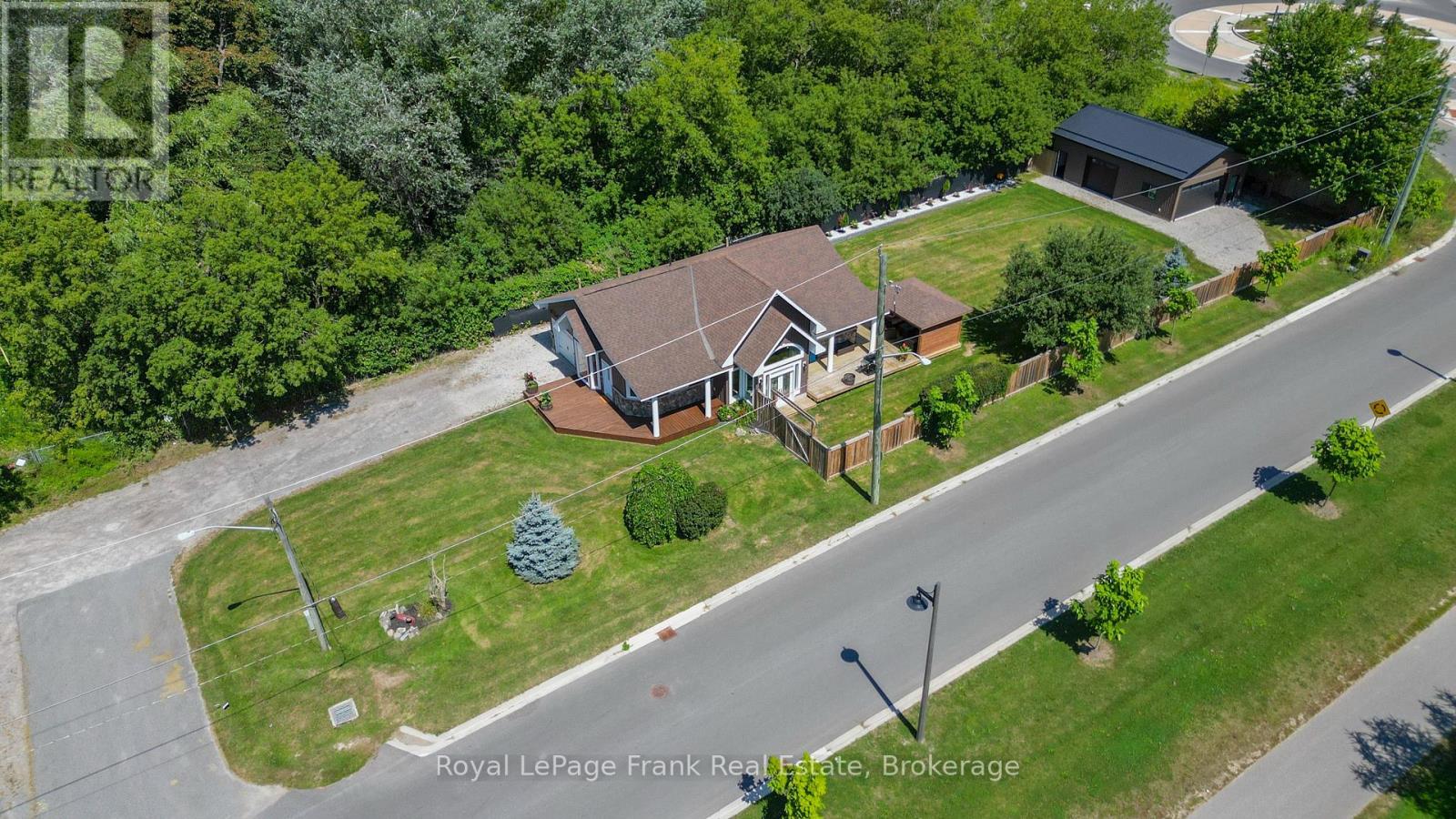 86 East Beach Road Property Photo 7