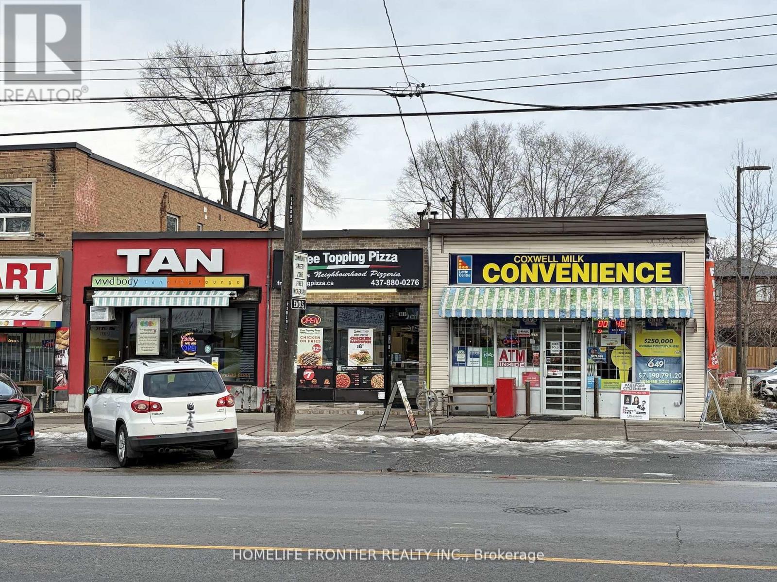 1019 Coxwell Avenue Property Photo 1