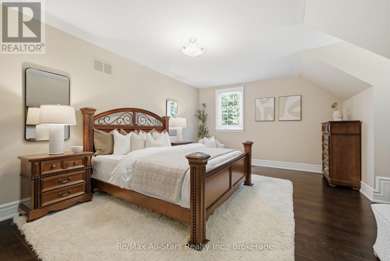 136 Wintergreen Court Property Photo 14