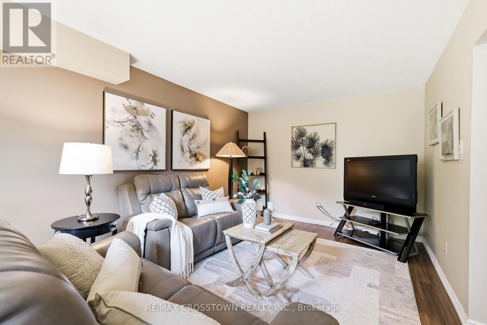4 Martinet Street Property Photo 1