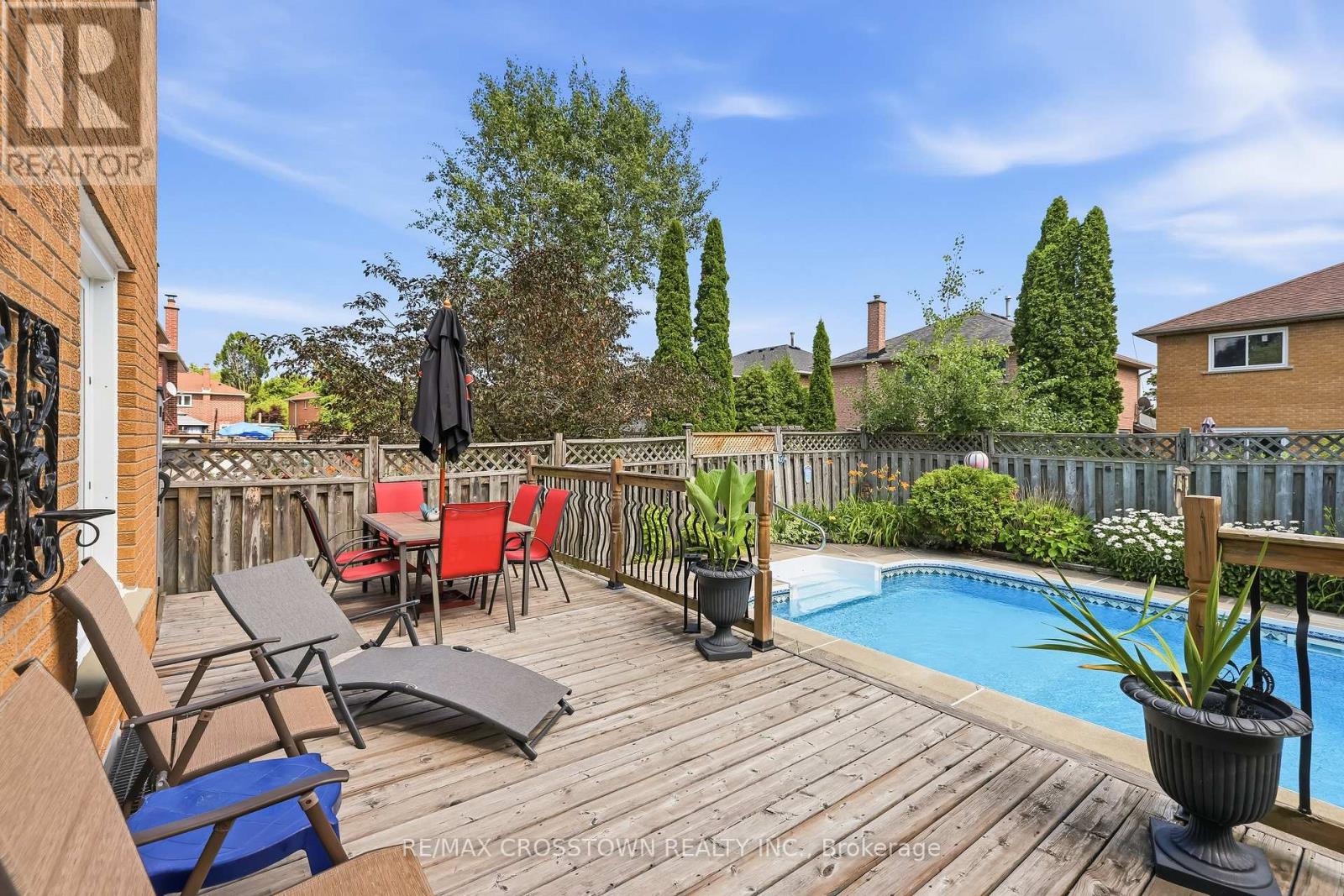 4 Martinet Street Property Photo 37