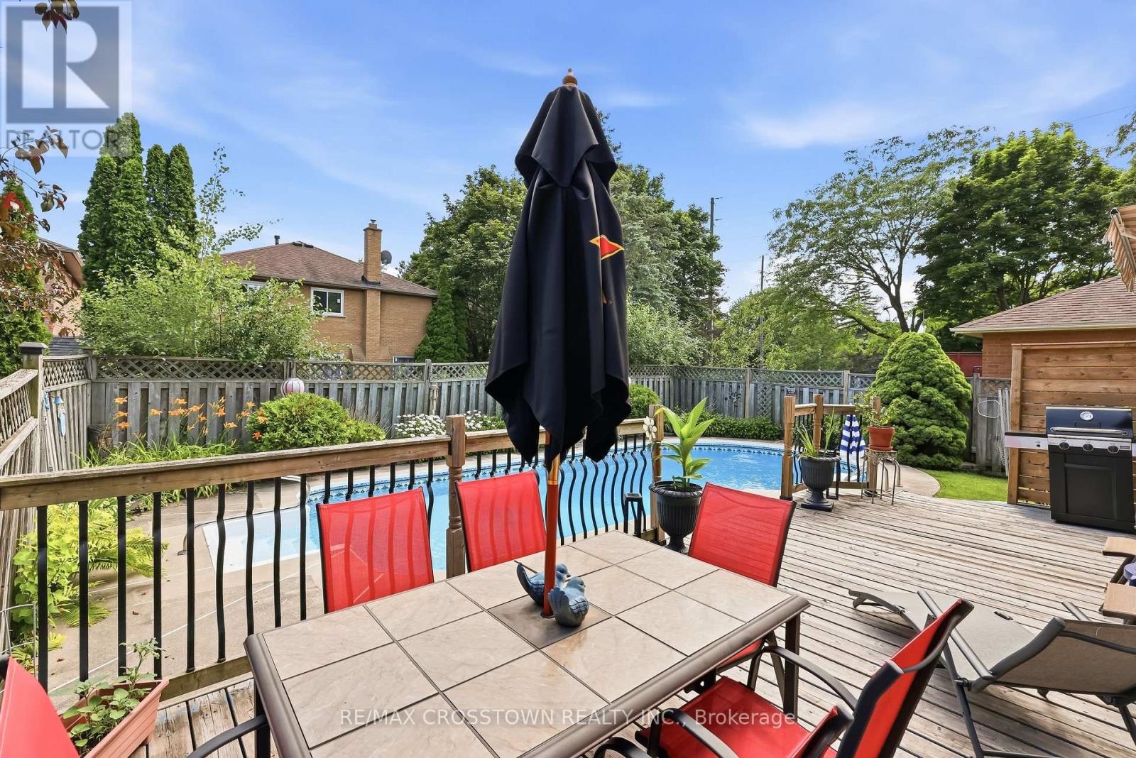 4 Martinet Street Property Photo 43