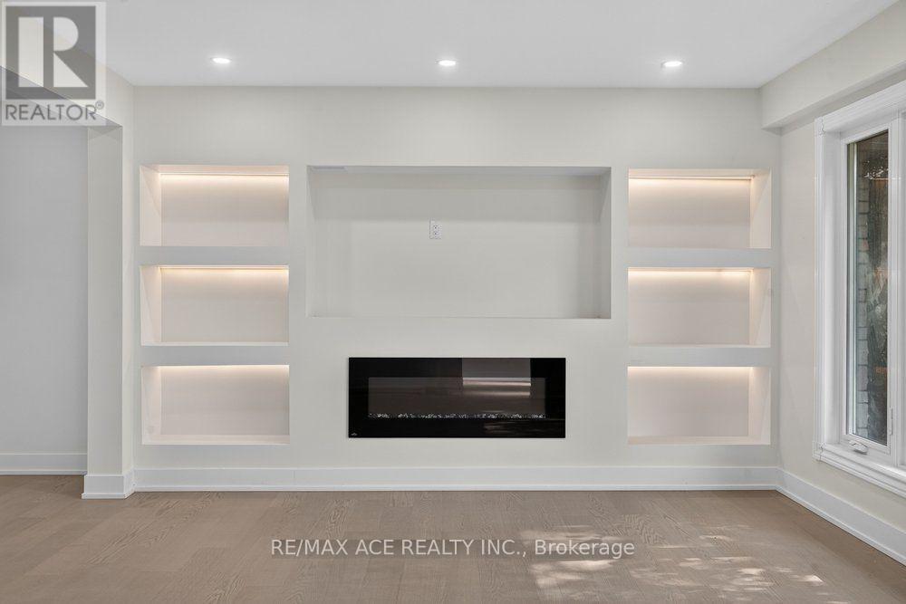 11 Faircroft Boulevard Property Photo 7