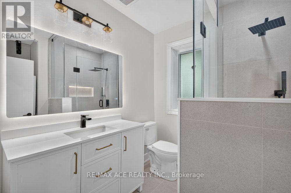 11 Faircroft Boulevard Property Photo 26