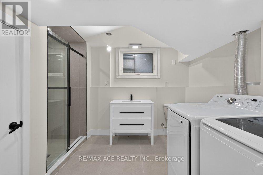 11 Faircroft Boulevard Property Photo 37