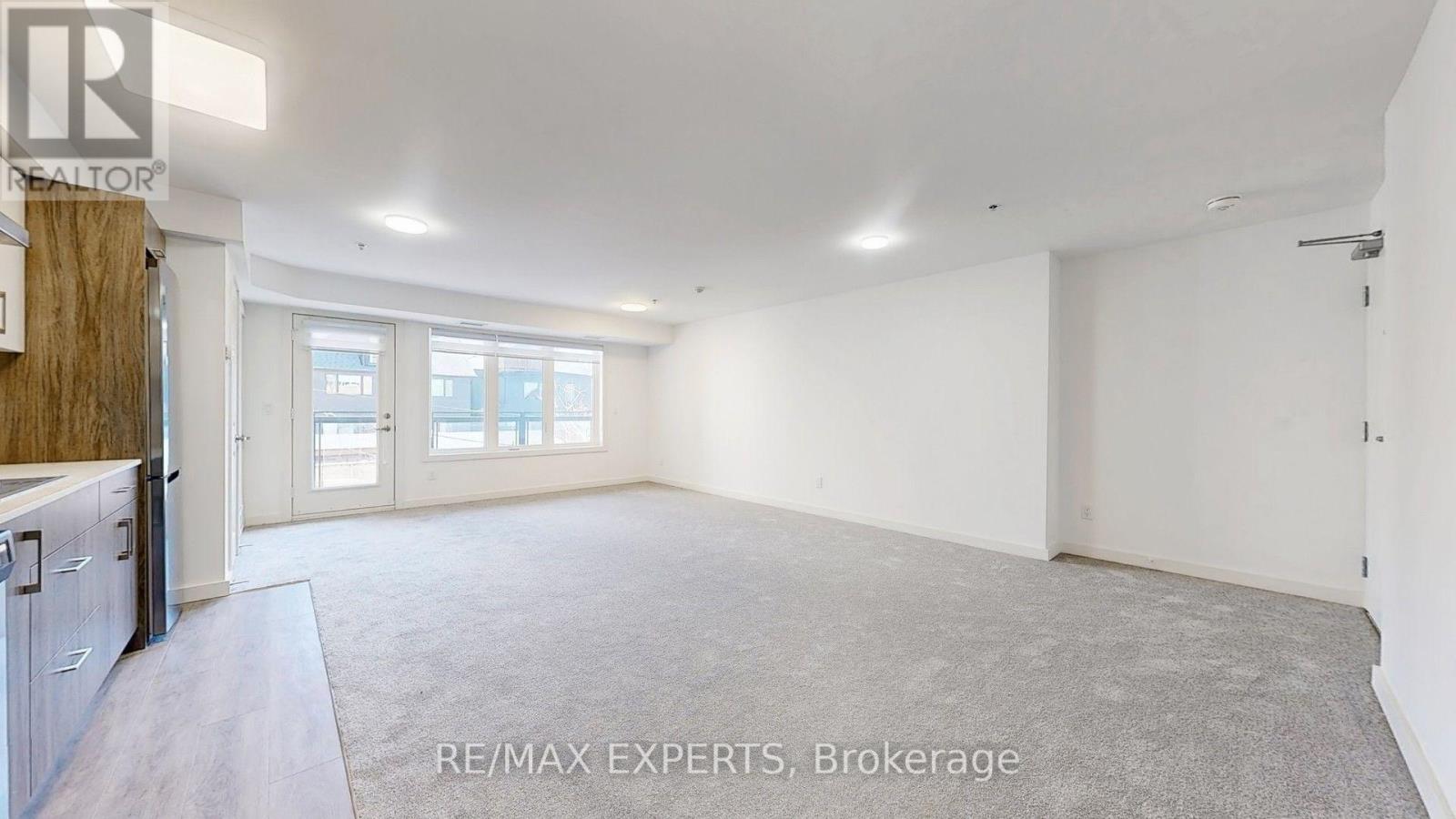 203 - 45 Connaught Avenue Property Photo 1