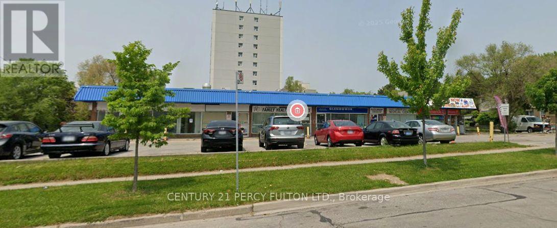 331 Glendower Circuit #2,4,5 Property Photo 1