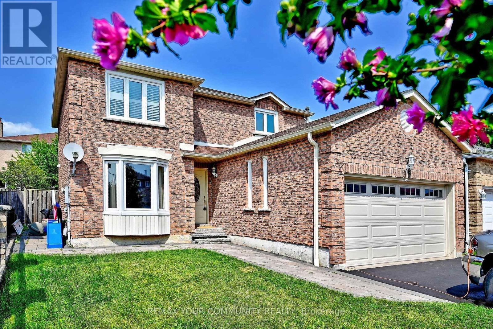 35 Dakin Drive Property Photo 1