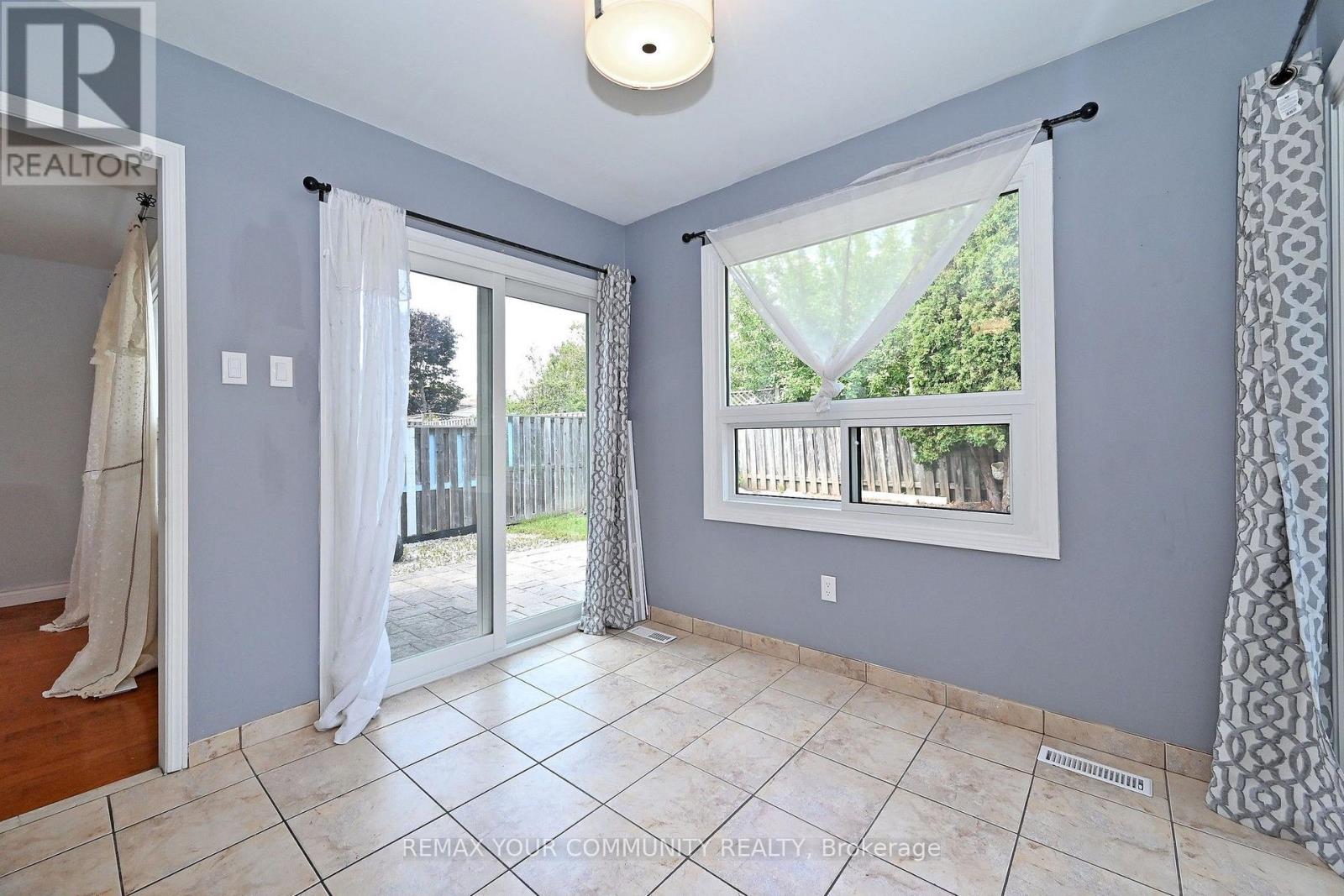 35 Dakin Drive Property Photo 17